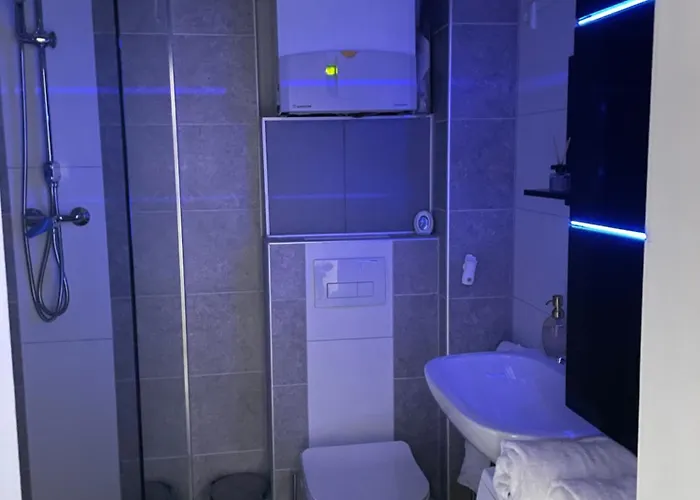 Mit Eine Schlafzimmer アパート *