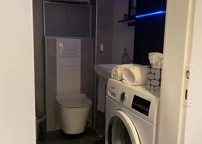 アパート Mit Eine Schlafzimmer ヴァーレンドルフ