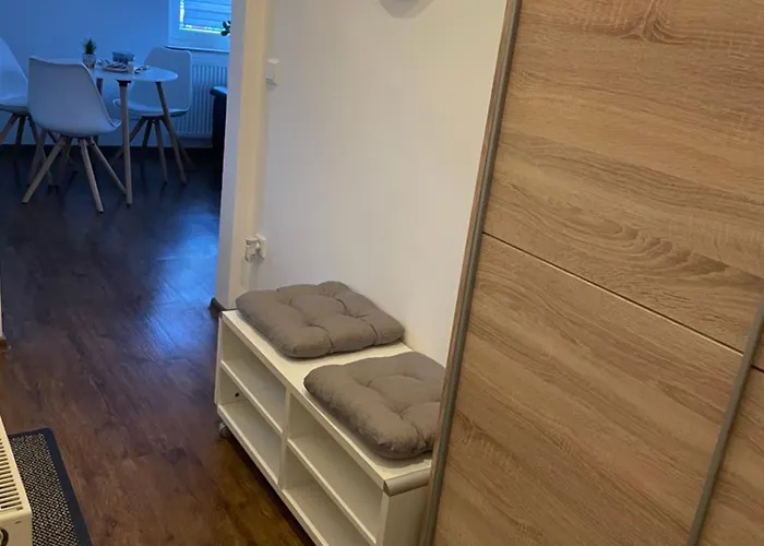 Mit Eine Schlafzimmer *